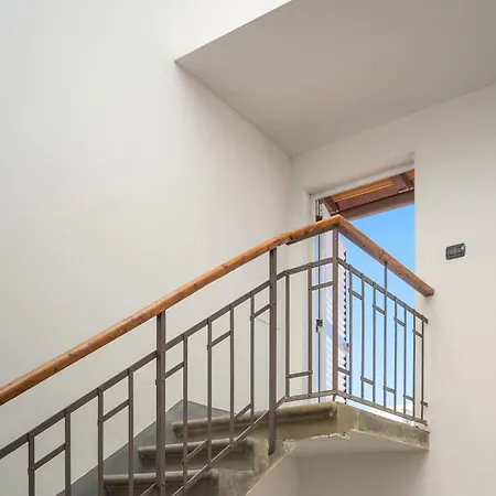 Apartment Via Lorenzo Di Credi 3 - Grazioso Con Vista, In Piazza Alberti Vicino Stadio, Nelson Mandela Forum E Con Parcheggio Di Fronte - Charming Florence