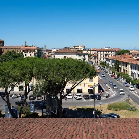 公寓 Via Lorenzo Di Credi 3 - Grazioso Con Vista, In Piazza Alberti Vicino Stadio, Nelson Mandela Forum E Con Parcheggio Di Fronte - Charming 佛罗伦萨