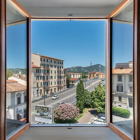 דירה Via Lorenzo Di Credi 3 - Grazioso Con Vista, In Piazza Alberti Vicino Stadio, Nelson Mandela Forum E Con Parcheggio Di Fronte - Charming